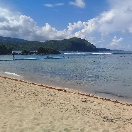 Josurfinn, Puraran Beach Baras  Exterior photo